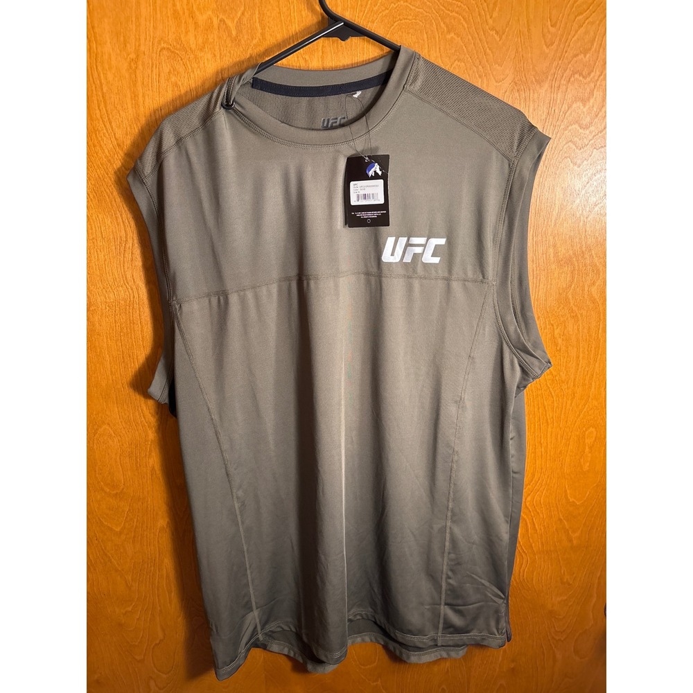 UFC Men's Sleeveless Tank Top Gym Training Athletic Workout Shirt Size XL Green
